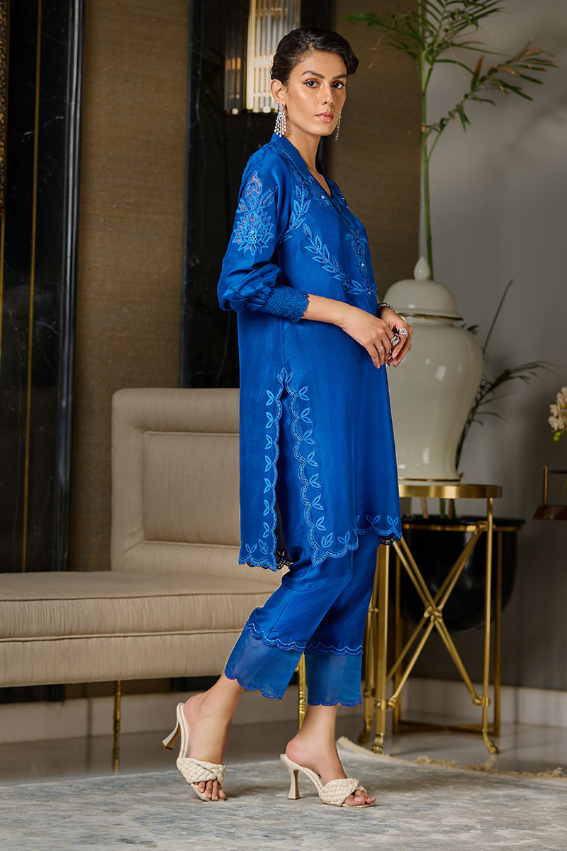 Wardha Saleem | Luxury Pret Traditional Wear | SAPPHIRE