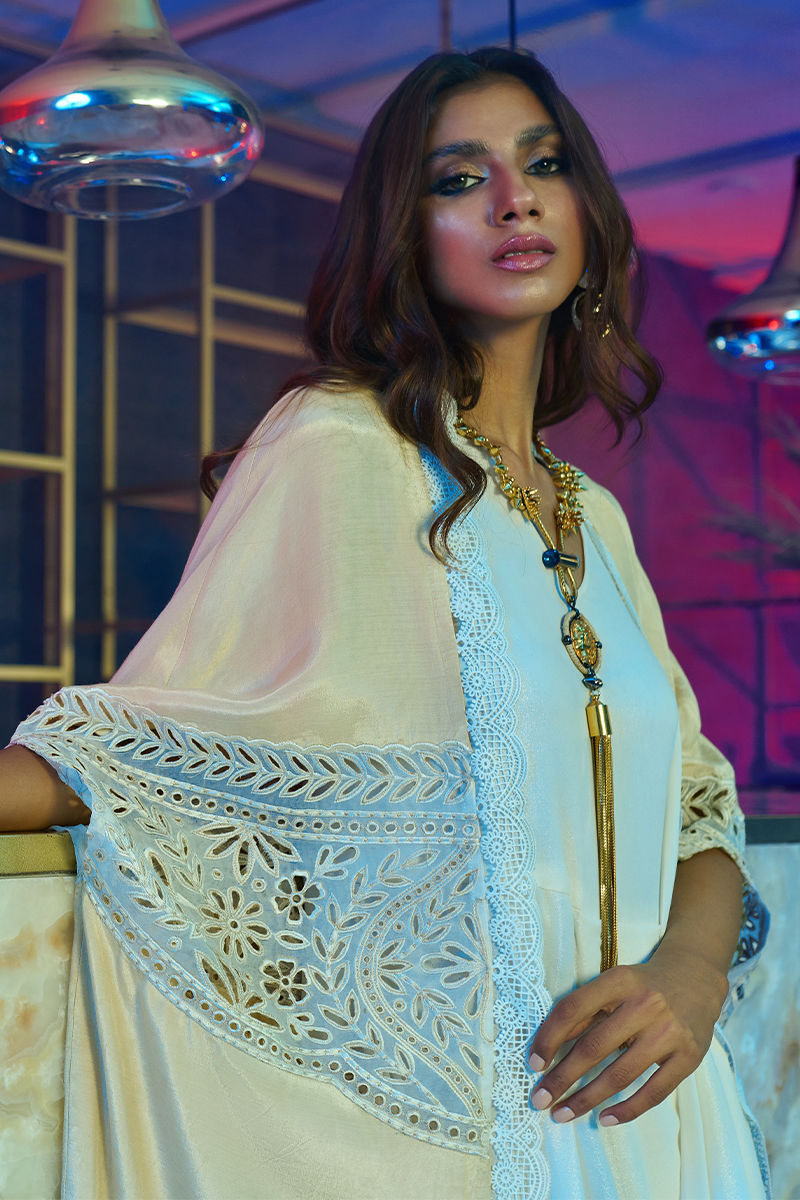 Wardha Saleem | Luxury Pret Fusion Wear | EMPRESS â DRAPE