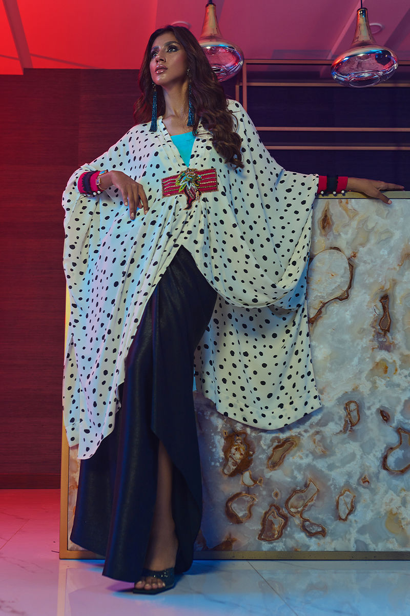 Wardha Saleem | Luxury Pret Fusion Wear | HOT SPOTâ 3PC FORMAL DRAPE