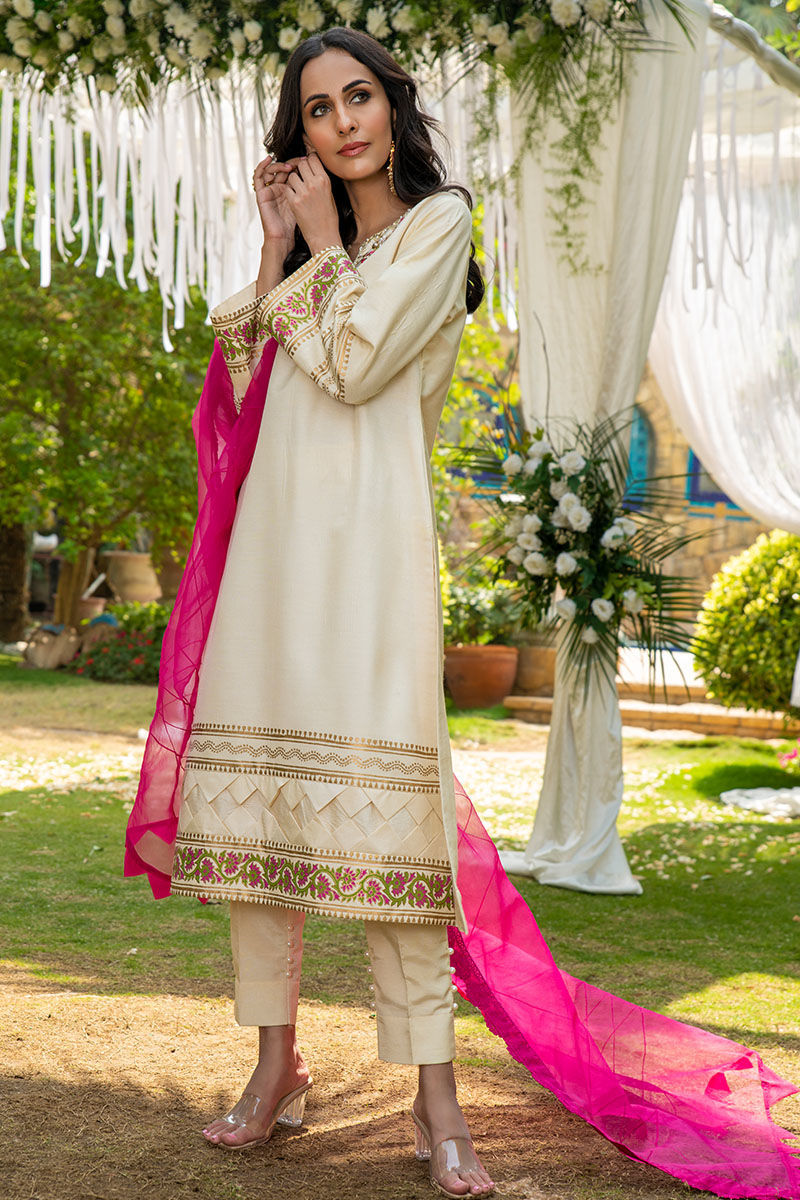 Fatima Khan | Luxury Pret 24 | AMEERA