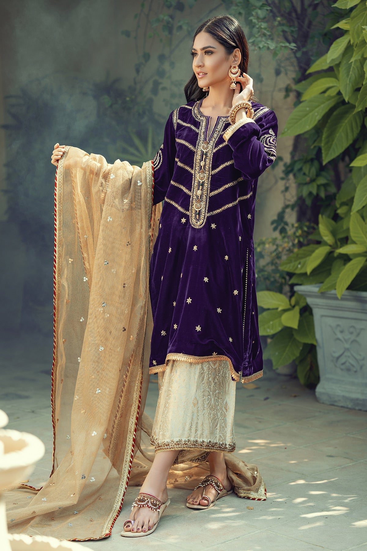 Annus Abrar | Semi Formals | AFSHANâAMETHYST
