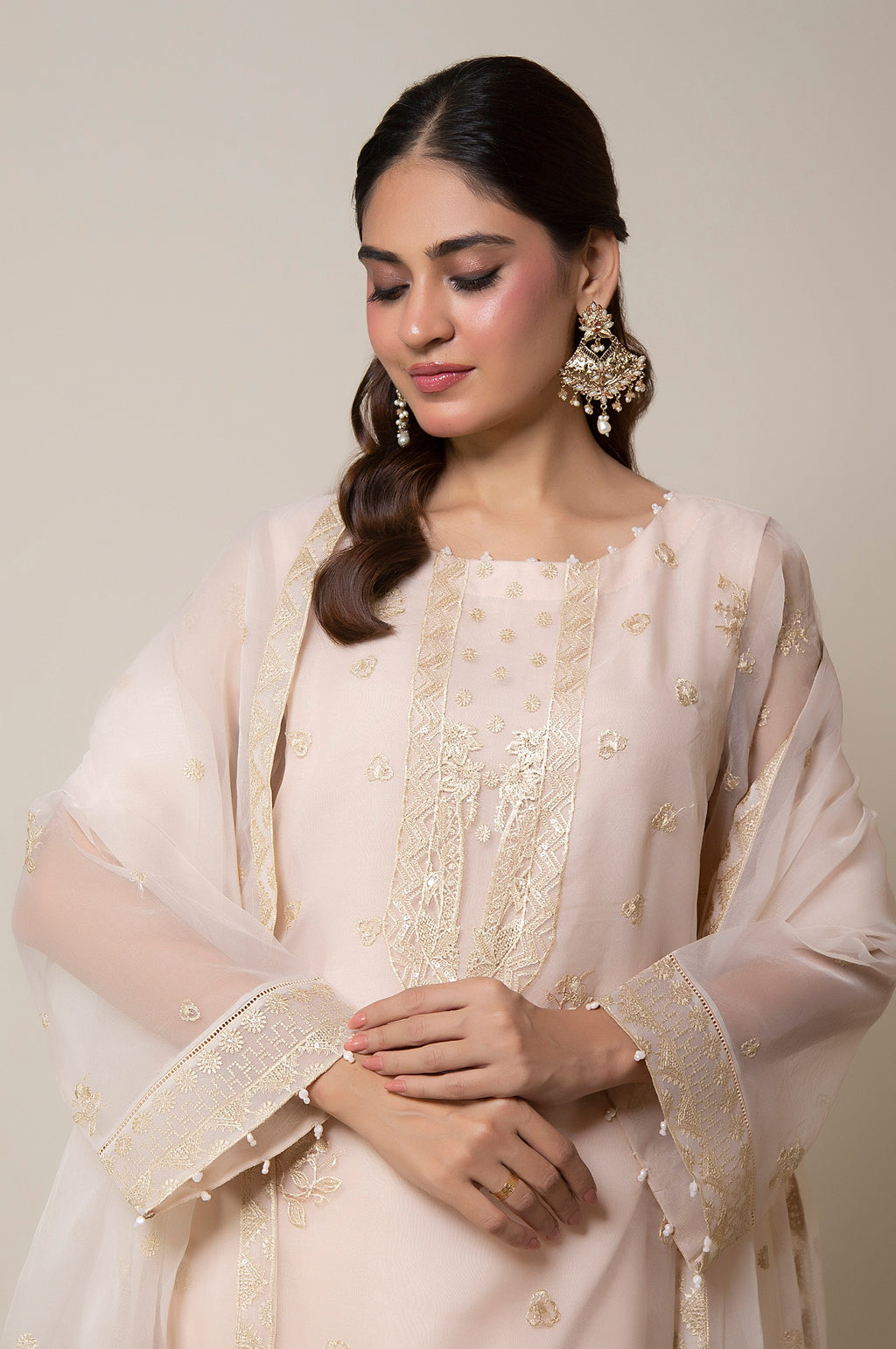 Zeen | Winter 25 | WOM34124