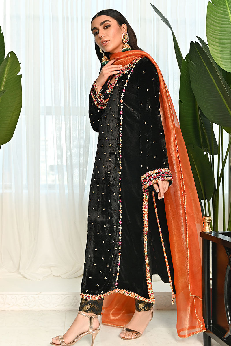 Ansab Jahangir | Bow Velvet Edit | BLACK MIST