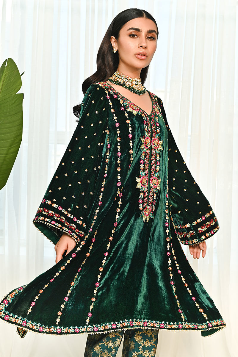 Ansab Jahangir | Bow Velvet Edit | LYLAH