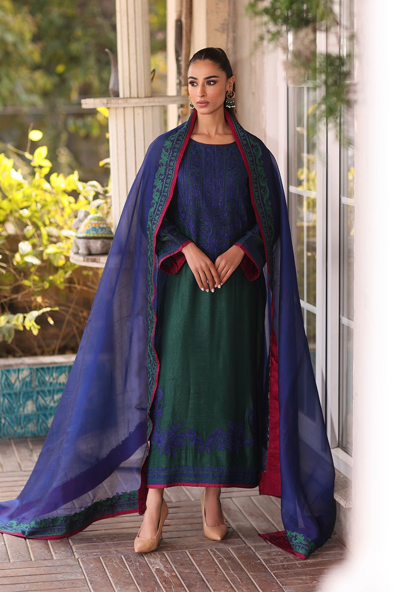 Aisha Imran | Luxury Pret | Merle