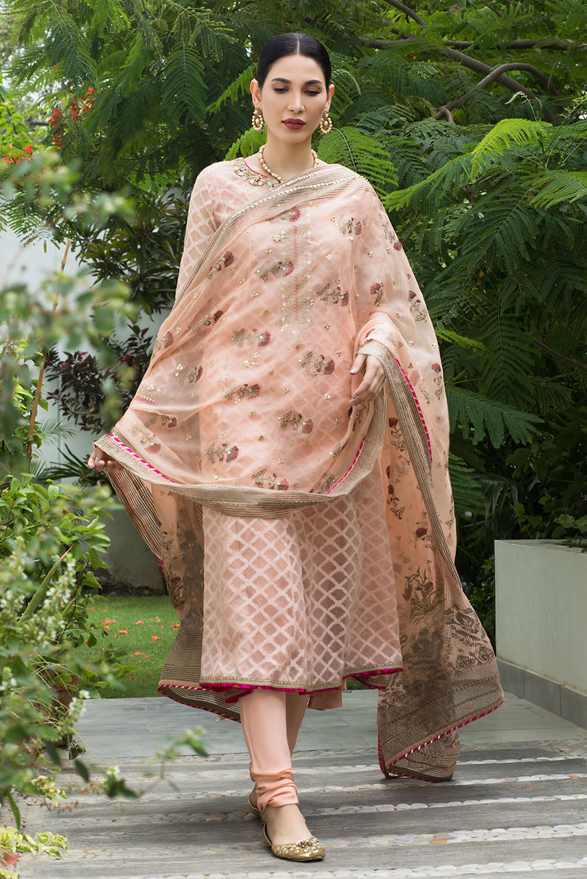 Deepak Perwani | Nazia Eid Edit 26 | Souris (KTD3256)