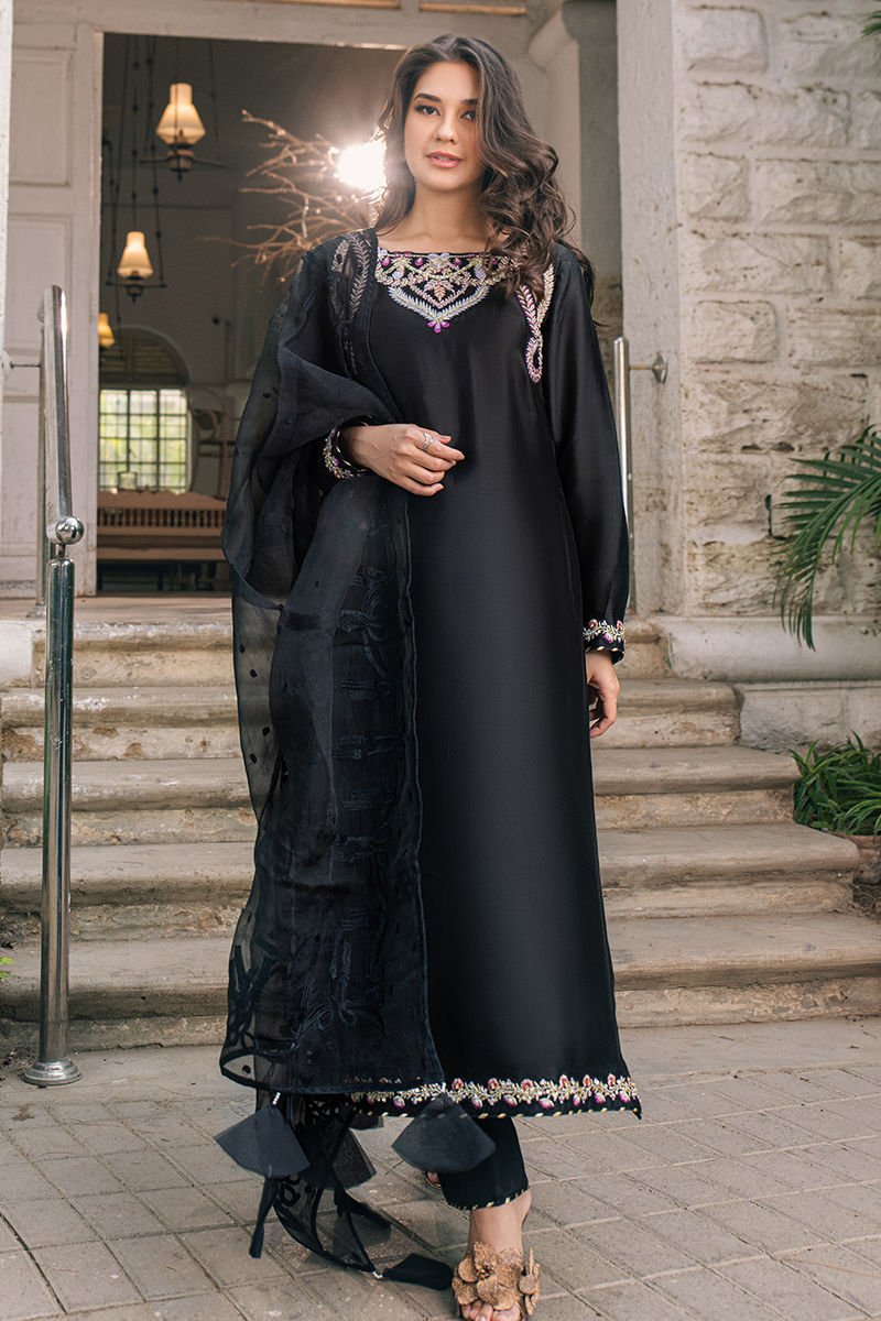 Fatima Khan | Best Sellers 24 | ZEPHYR