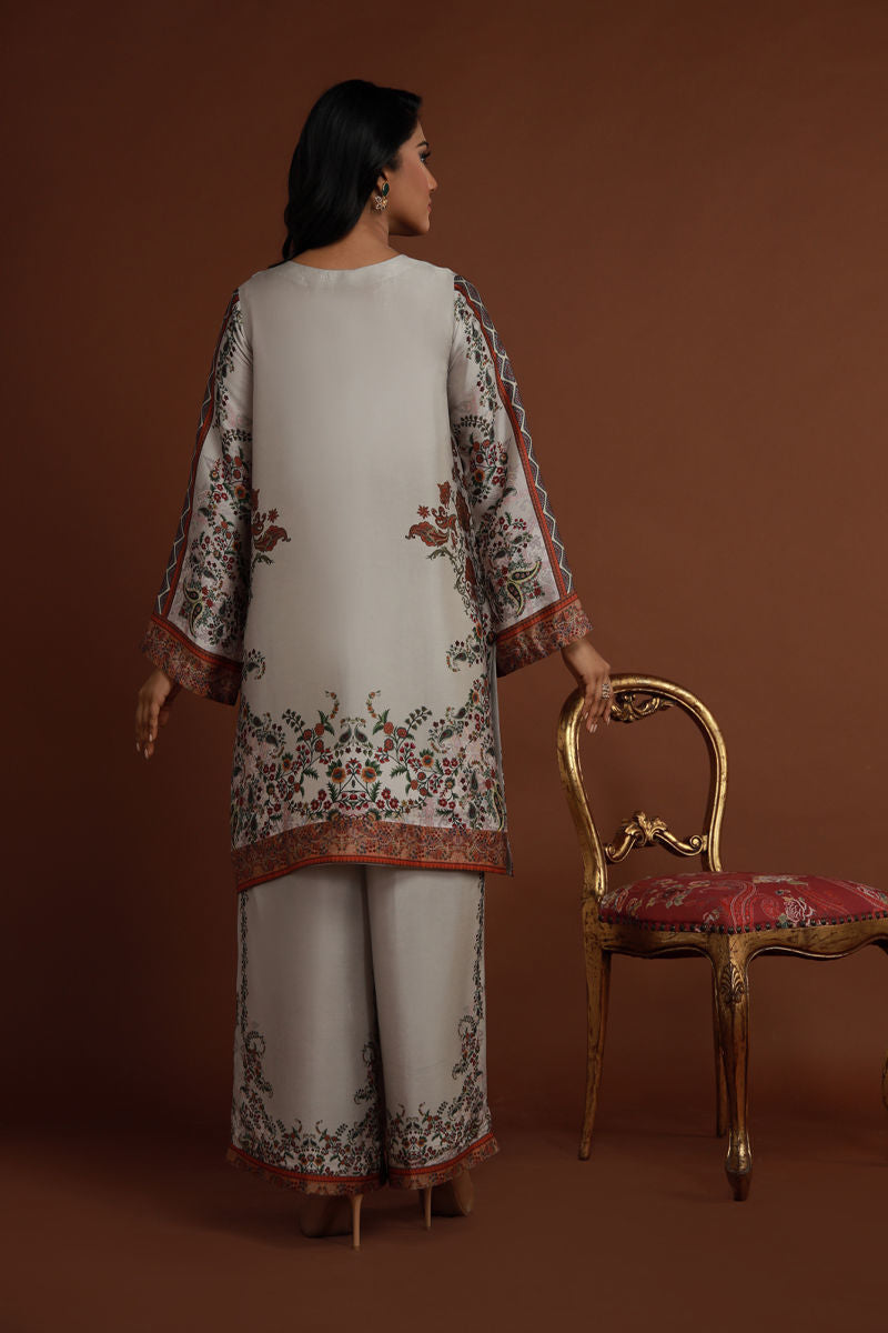 Shamaeel Ansari | Essentials 25 | Flora-04