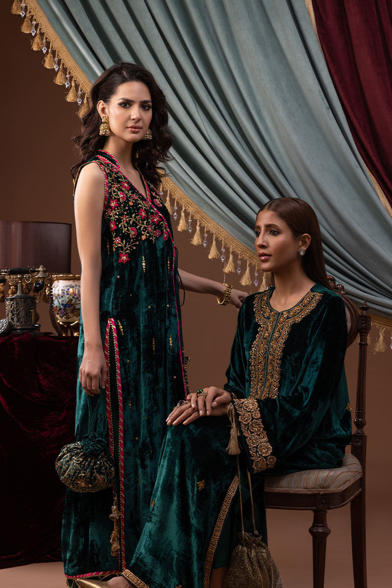 Ansab Jahangir | Bow Velvet Edit | FREYA