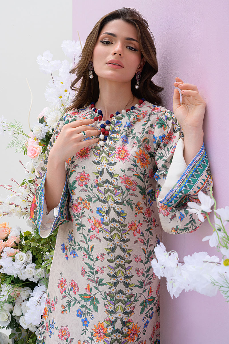 Fatima Khan | Prints and Petals | Wildflower
