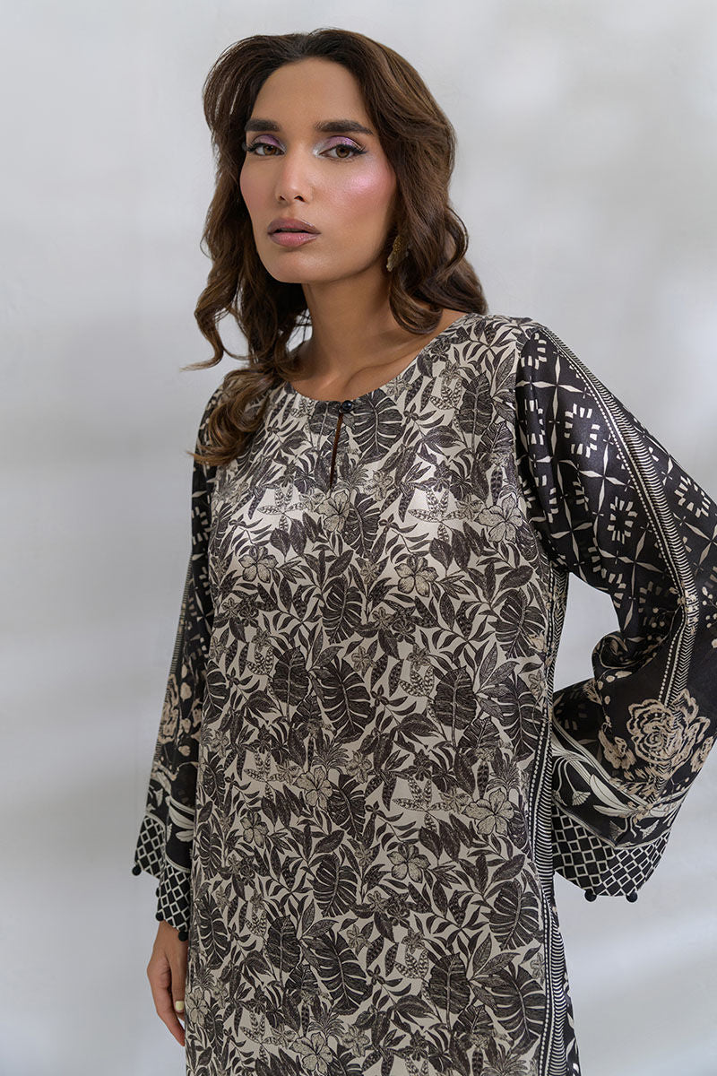 Fatima Khan | FK Prints | Monomuse