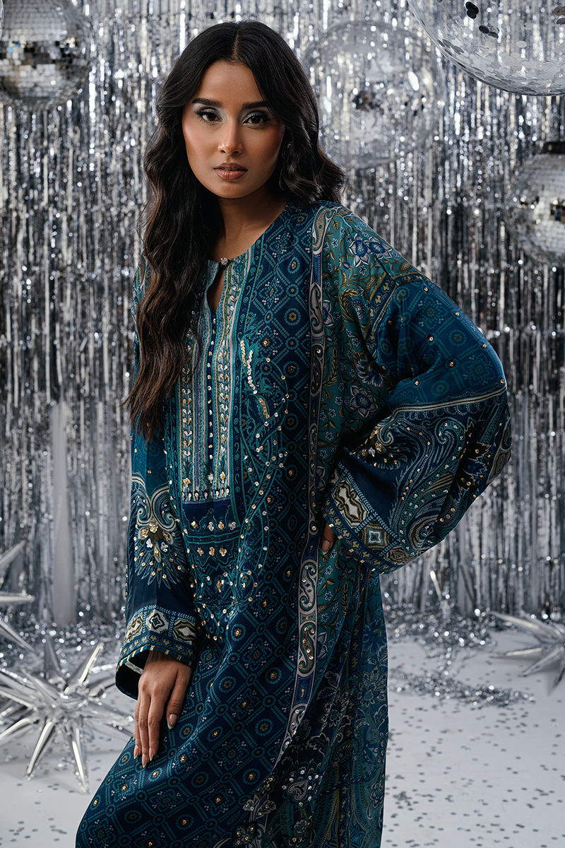 Fatima Khan | Disco Revival Festive Silk | Chundri Kaftan