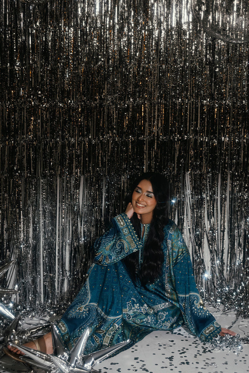 Fatima Khan | Disco Revival Festive Silk | Chundri Kaftan