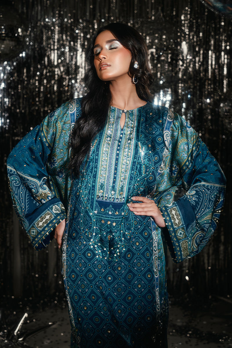 Fatima Khan | Disco Revival Festive Silk | Chundri Kaftan