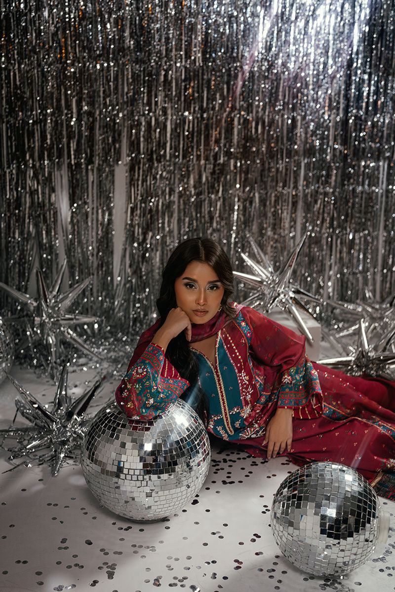 Fatima Khan | Disco Revival Festive Silk | Mystic Magneta