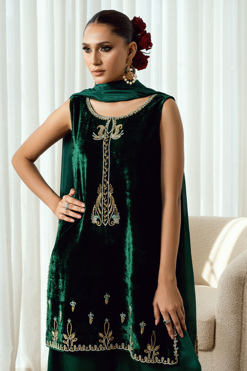 Fatima Khan | Warm Whisper Velvet 25 | Emerald Dusk