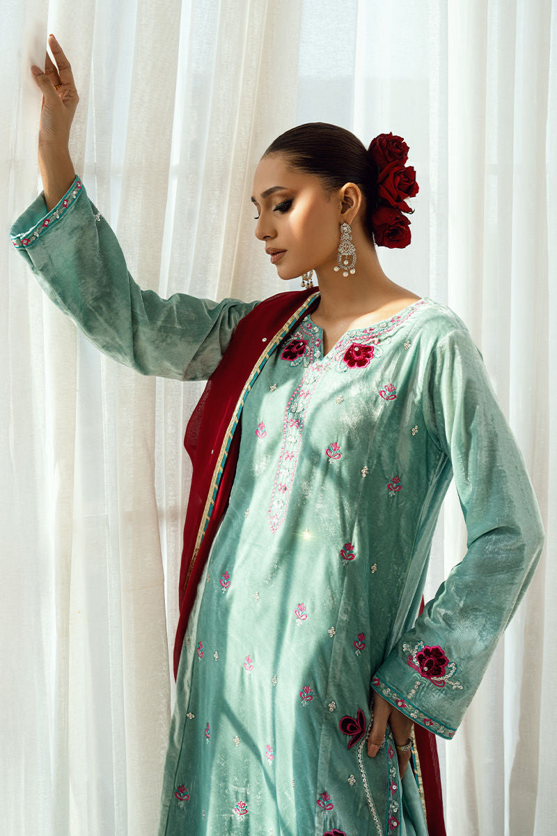 Fatima Khan | Warm Whisper Velvet 25 | Twilight Rose