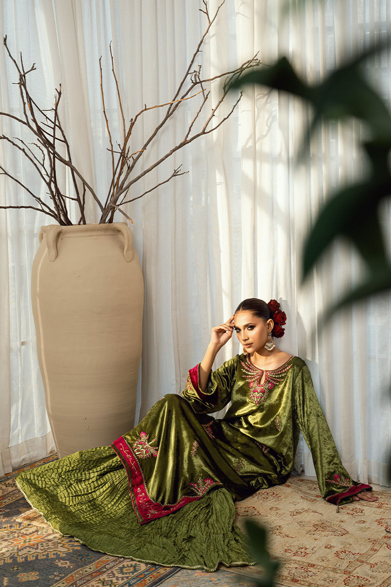 Fatima Khan | Warm Whisper Velvet 25 | Jade Whisper