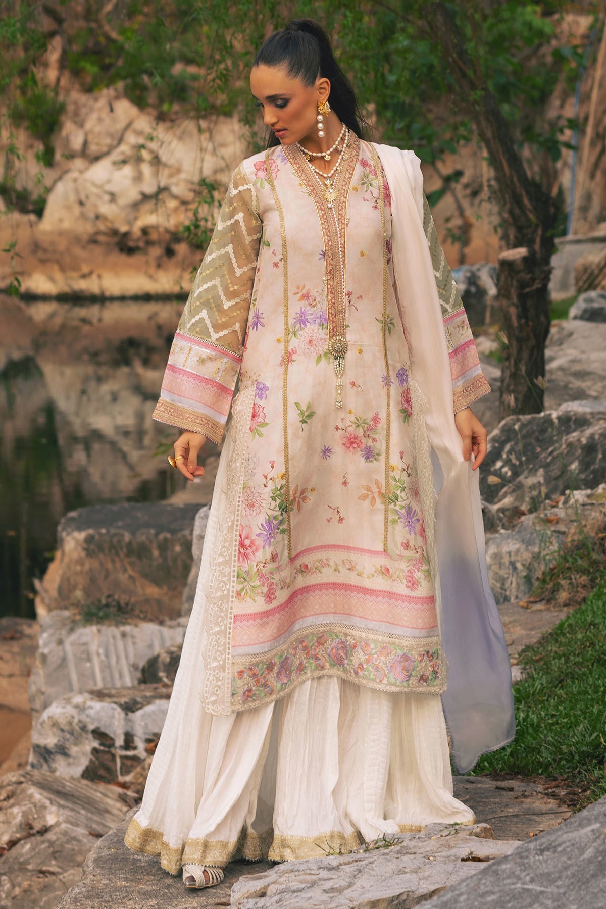 Annus Abrar | Luxe Silk Pret | HALEH