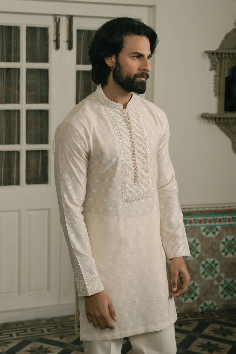 Pakisatni Menswear | Mohsin Naveed Ranjah | Mahbeer