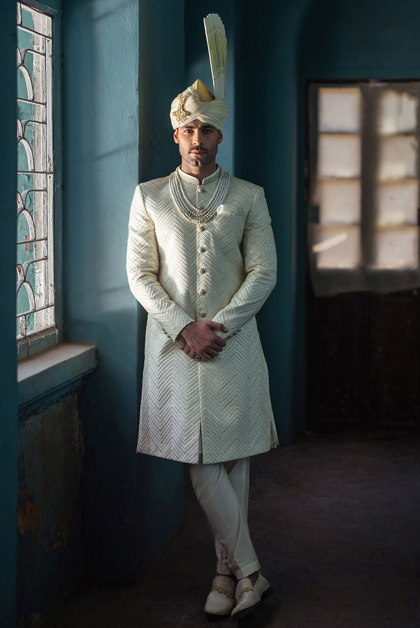 Pakistani Menswear | Deepak Perwani | Shr3443