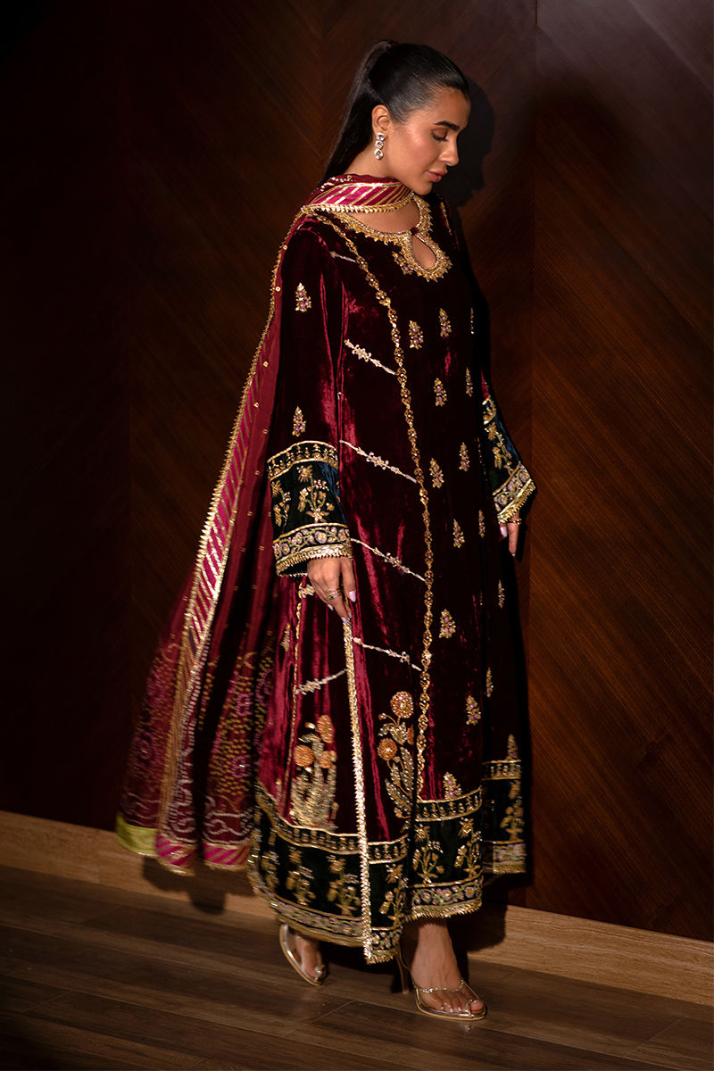 Ansab Jahangir | Bow Velvet Edit | MARILYN