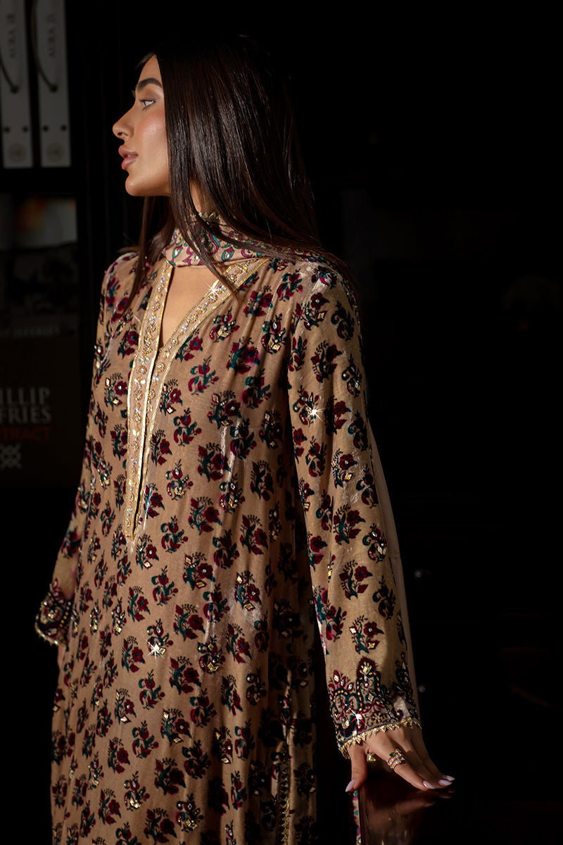 Ansab Jahangir | Bow Velvet Edit | LAUREN