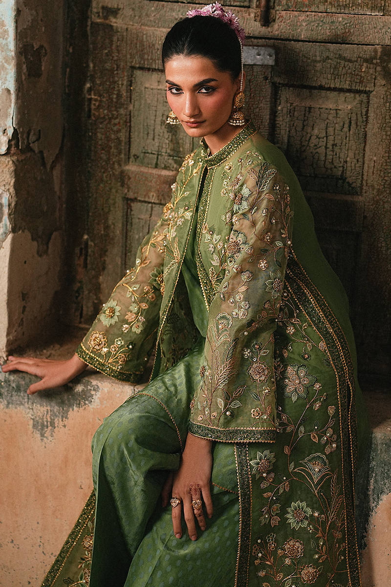 MNR | Farid Manzil Luxury Pret 26 | Gul-e-Naaz