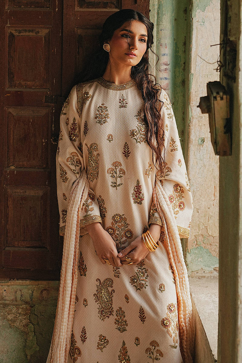 MNR | Farid Manzil Luxury Pret 26 | Noor-e-Bahar