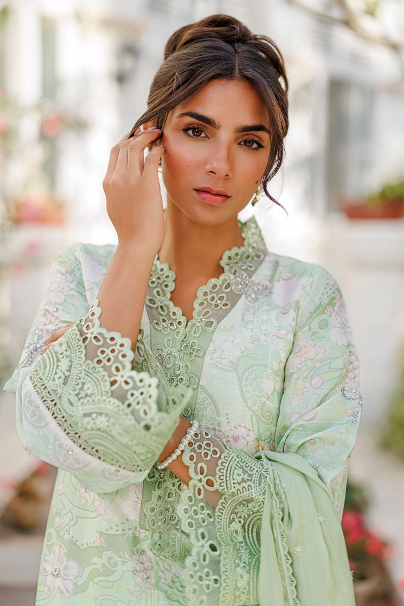 Ansab Jahangir | A Silk Afternoon Luxury Eid Silks 26 | Evie