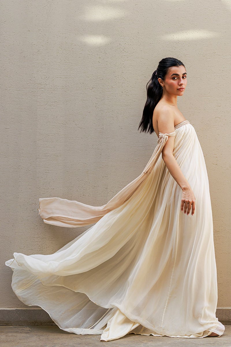 Ansab Jahangir | Resort 26 | Calypso
