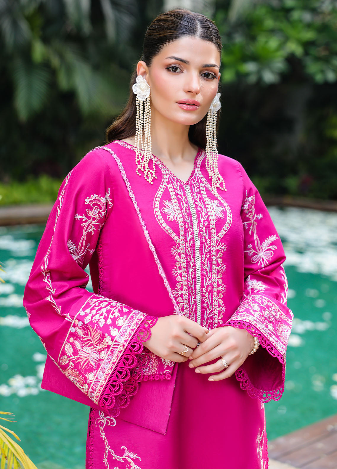 Sahane | Lovent Embroidered Pret 25 | ME23007 Seraph