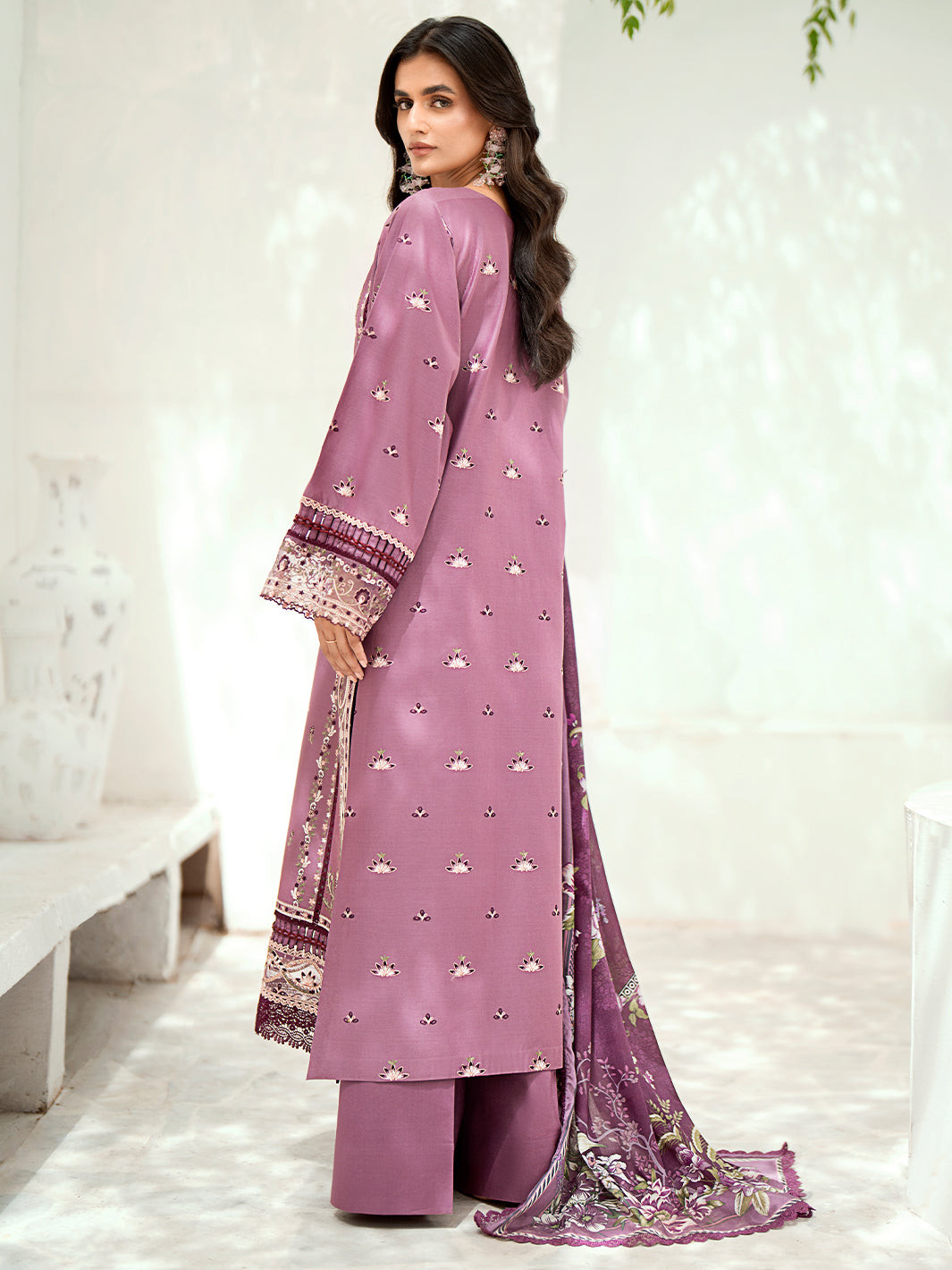 Bin Ilyas | Diara Winter 24 | 305-B