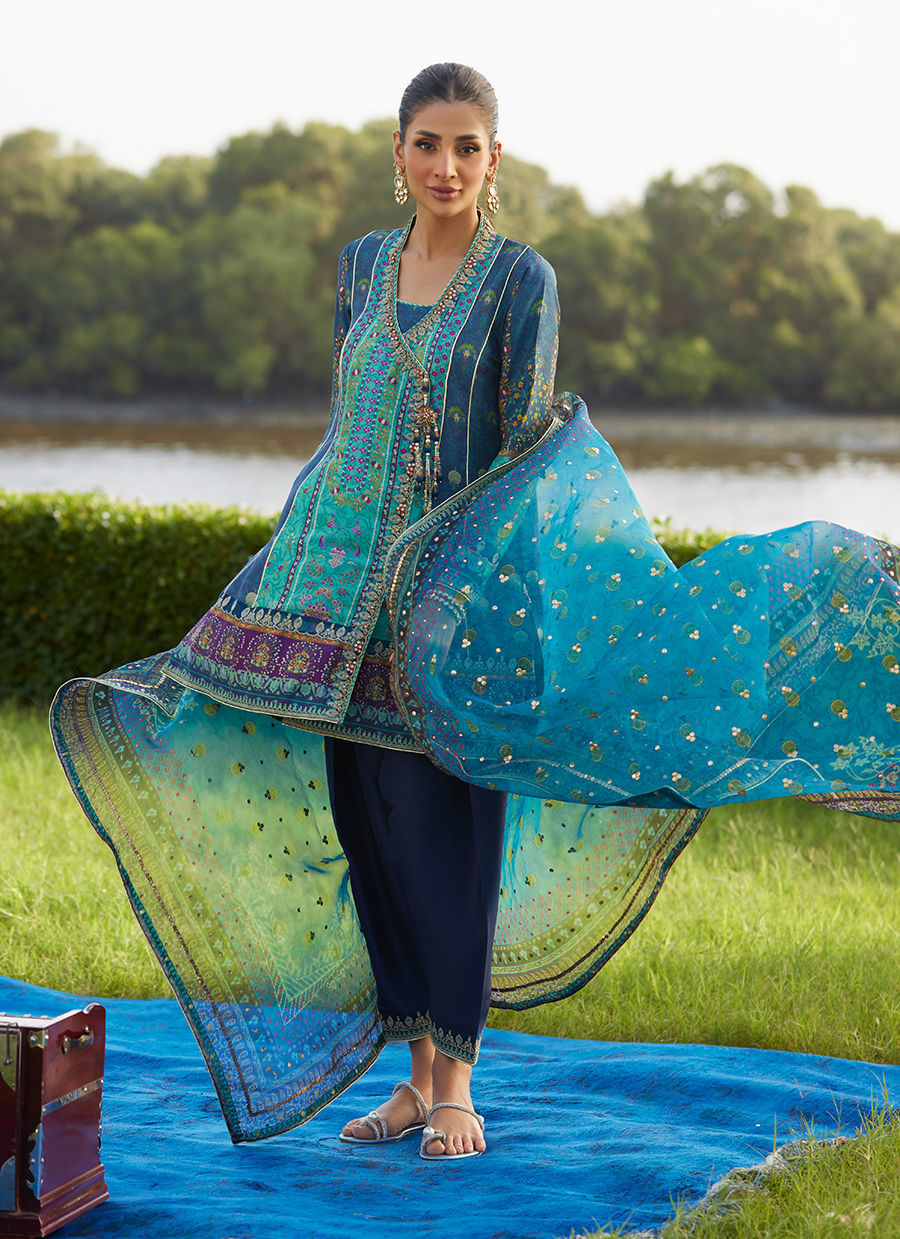 Farah Talib Aziz | Mayna Festive Luxe Pret | Azeema Angarkha And Dupatta