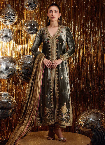 Farah Talib Aziz | Velvet Fete 4 | Sarina Slate Shirt And Dupatta