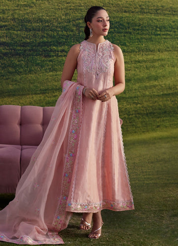Farah Talib Aziz | Luna Eid 26 | RosÃ© Reverie Shirt And Dupatta