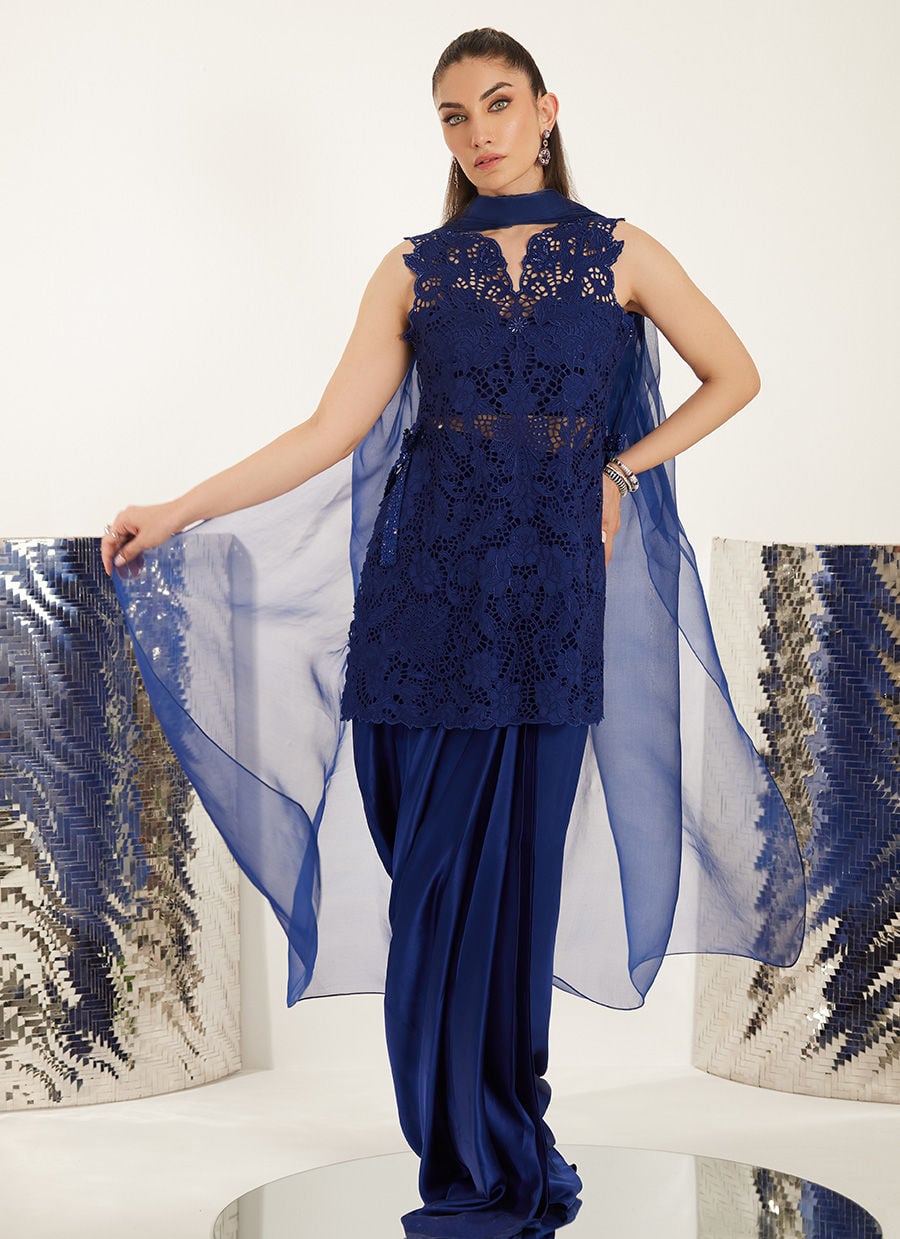 Farah Talib Aziz | Veya A Draped Capsule | Mabel