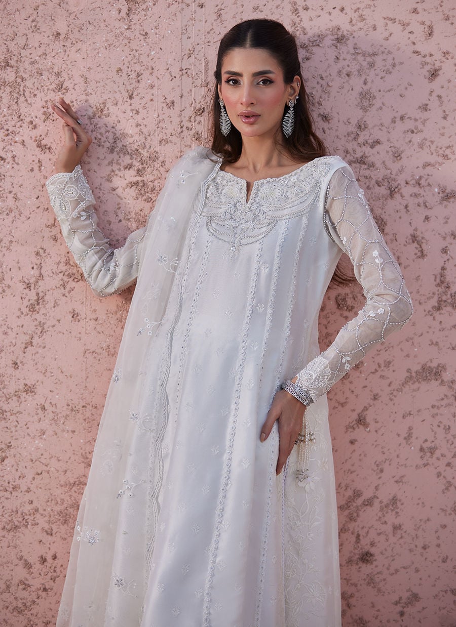 Farah Talib Aziz | Tara Luxe Eid 26 | Galina