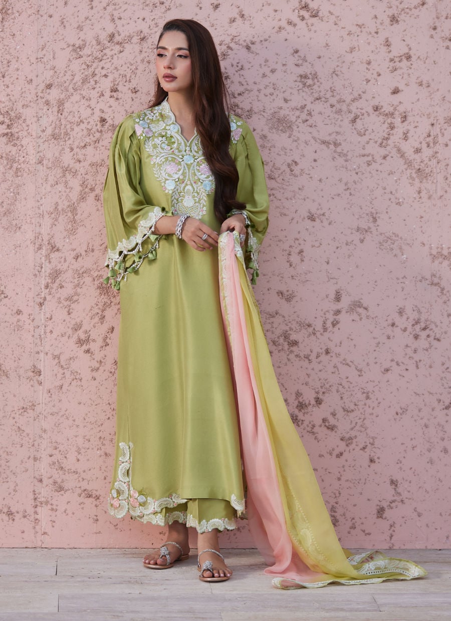 Farah Talib Aziz | Tara Luxe Eid 26 | Jessa