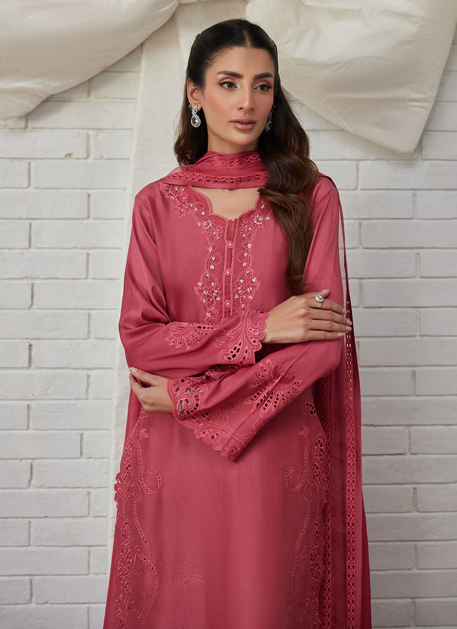 Farah Talib Aziz | Tara Luxe Eid 26 | Ivara
