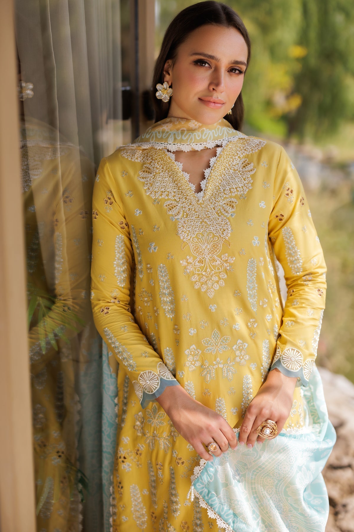 Xenia Formals | Luxury Lawn 25 | SINSEAD