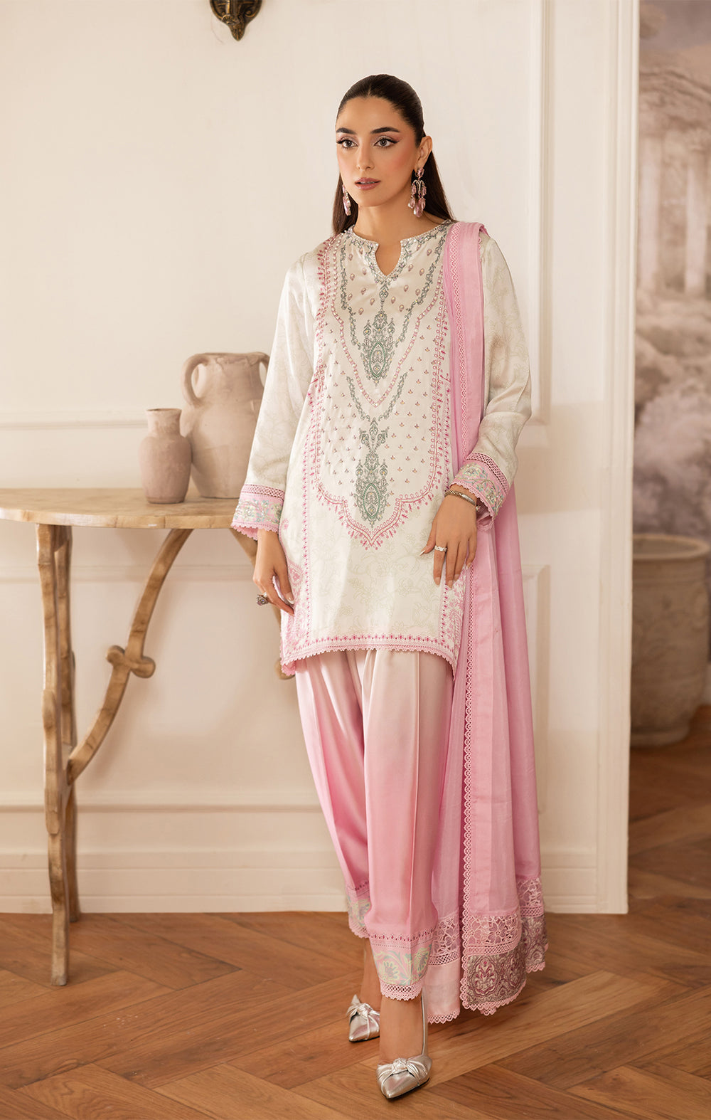 Maya | Eloura Silk Pret 25 |AURI