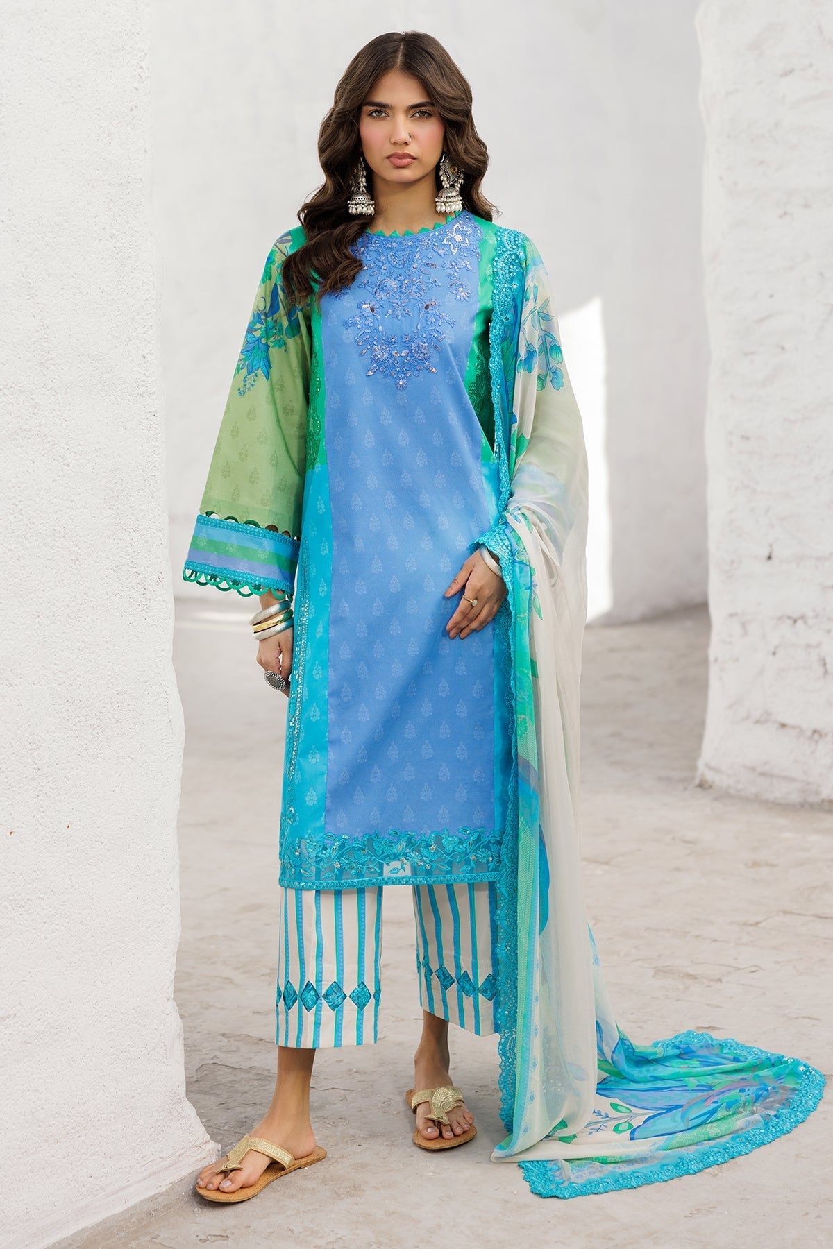 Charizma | Rangoli Lawn | CRO5-05