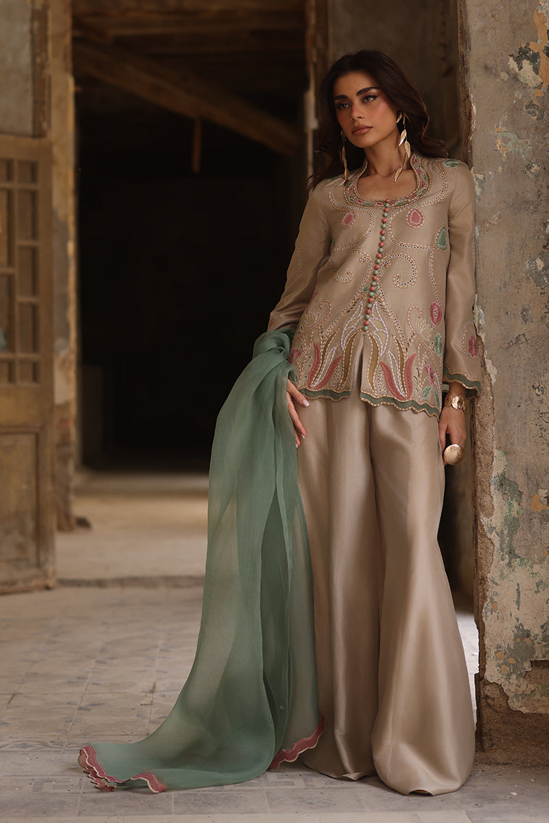 Wardha Saleem | Zimal Luxury Eid Edit 26 | Nazain