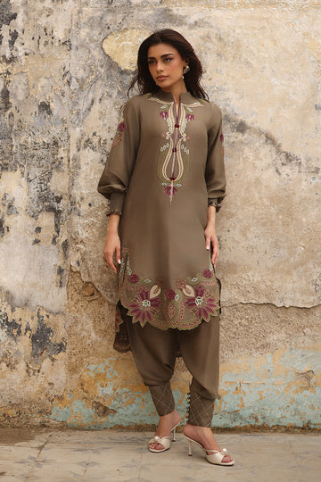 Wardha Saleem | Zimal Luxury Eid Edit 26 | Afsaneh