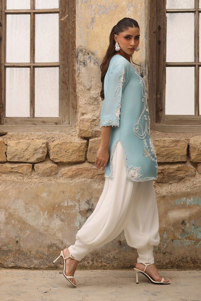 Wardha Saleem | Zimal Luxury Eid Edit 26 | Farnaz