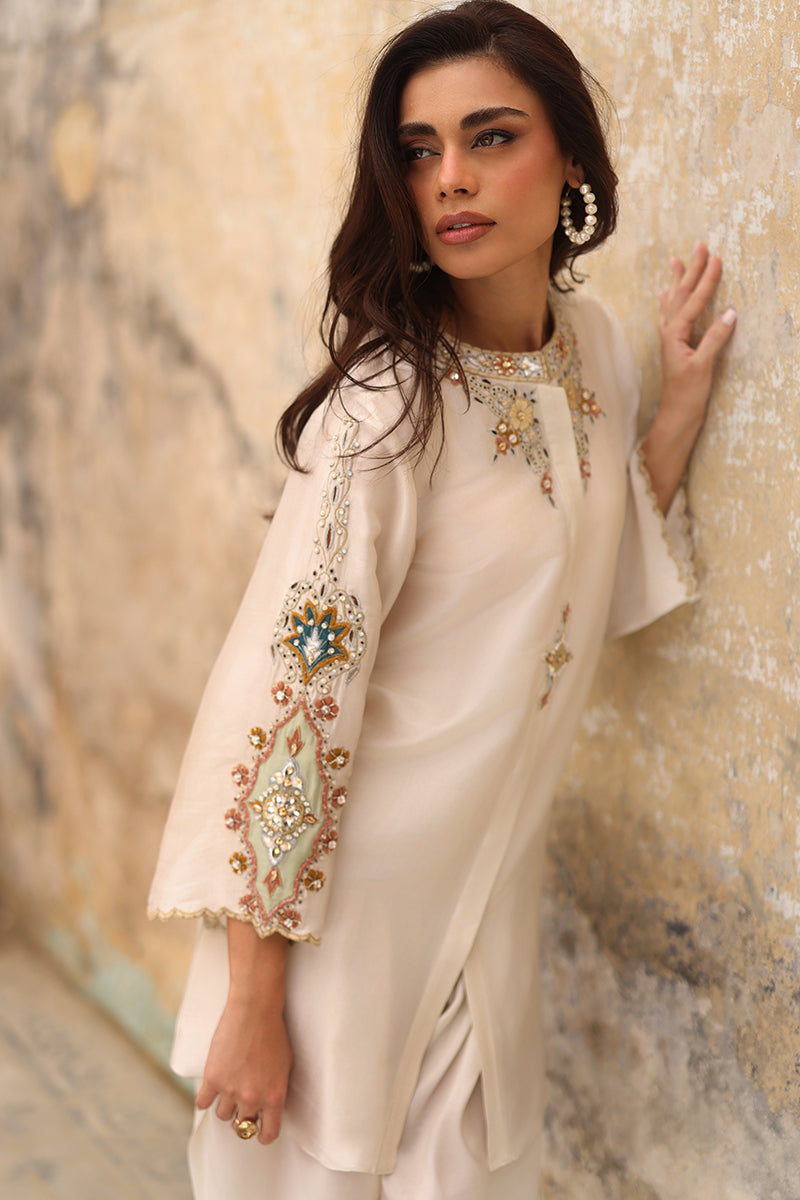 Wardha Saleem | Zimal Luxury Eid Edit 26 | Kanwal