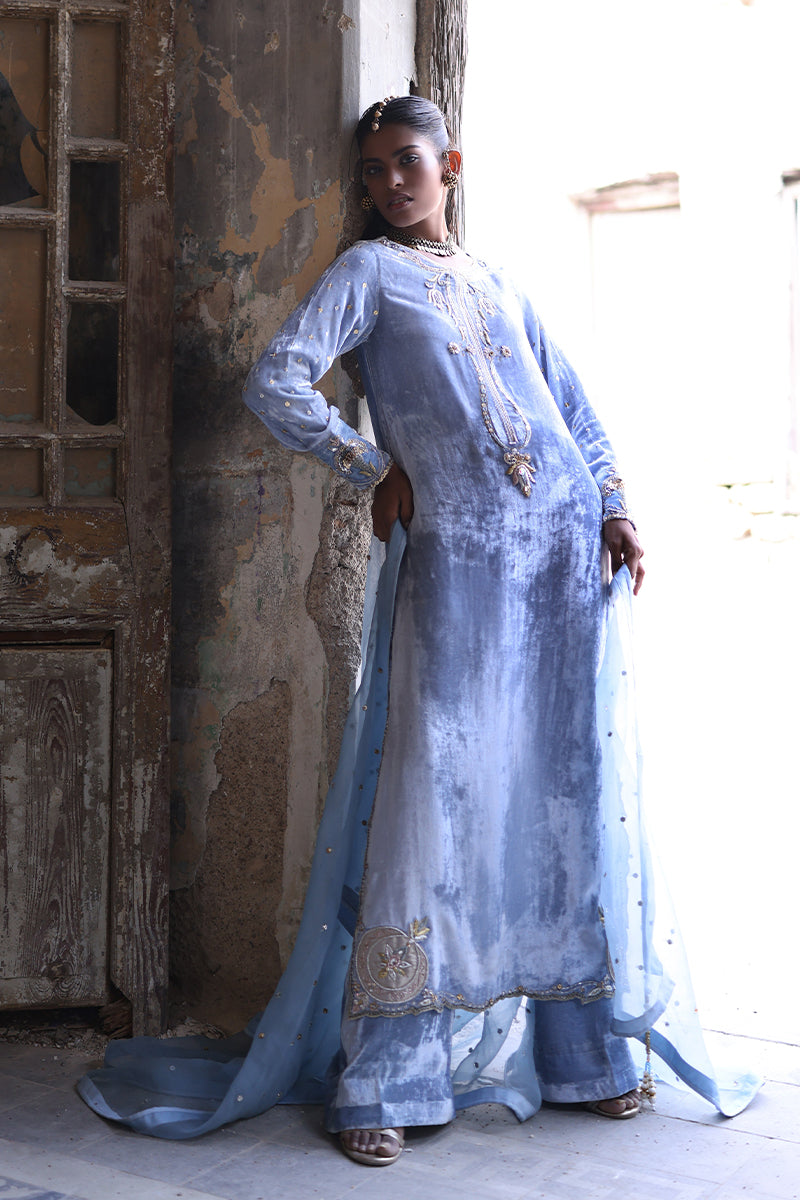 Wardha Saleem | Pure Velvet 25 | Raya