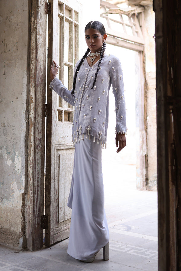 Wardha Saleem | Pure Velvet 25 | Afra