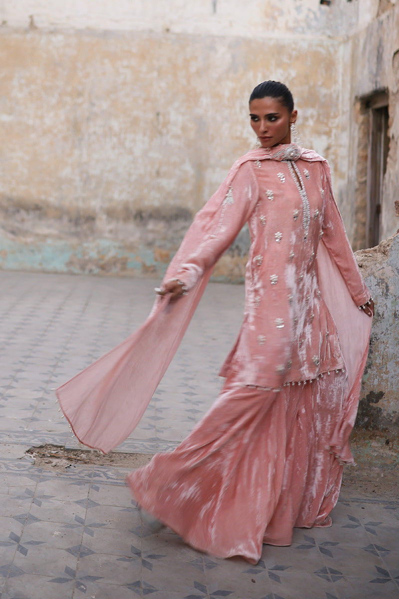 Wardha Saleem | Pure Velvet 25 | Zynia